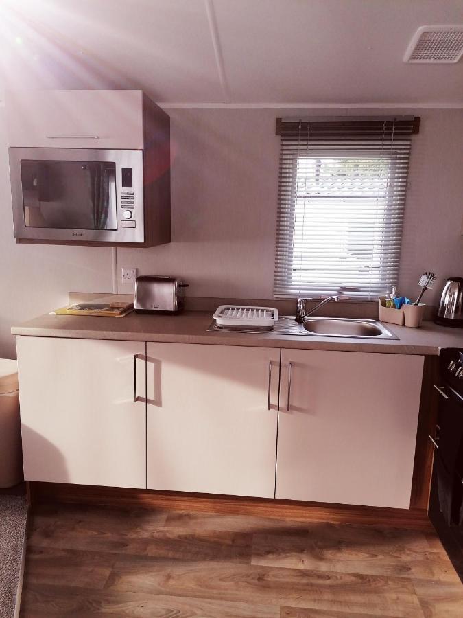 Lytchett Bay View Villa Poole Esterno foto